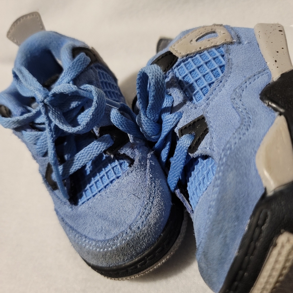 Nike Jordan 4 toddler size 5c
